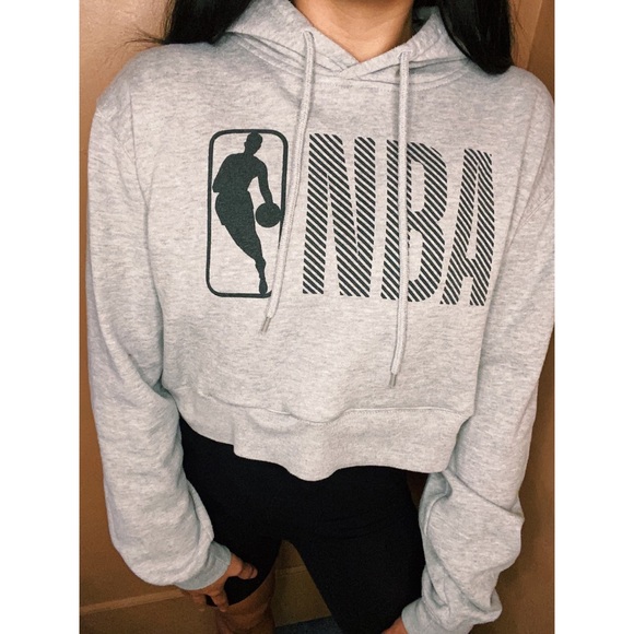 NBA Sweaters - NBA Logo Reworked Cropped Hoodie Grey size XS